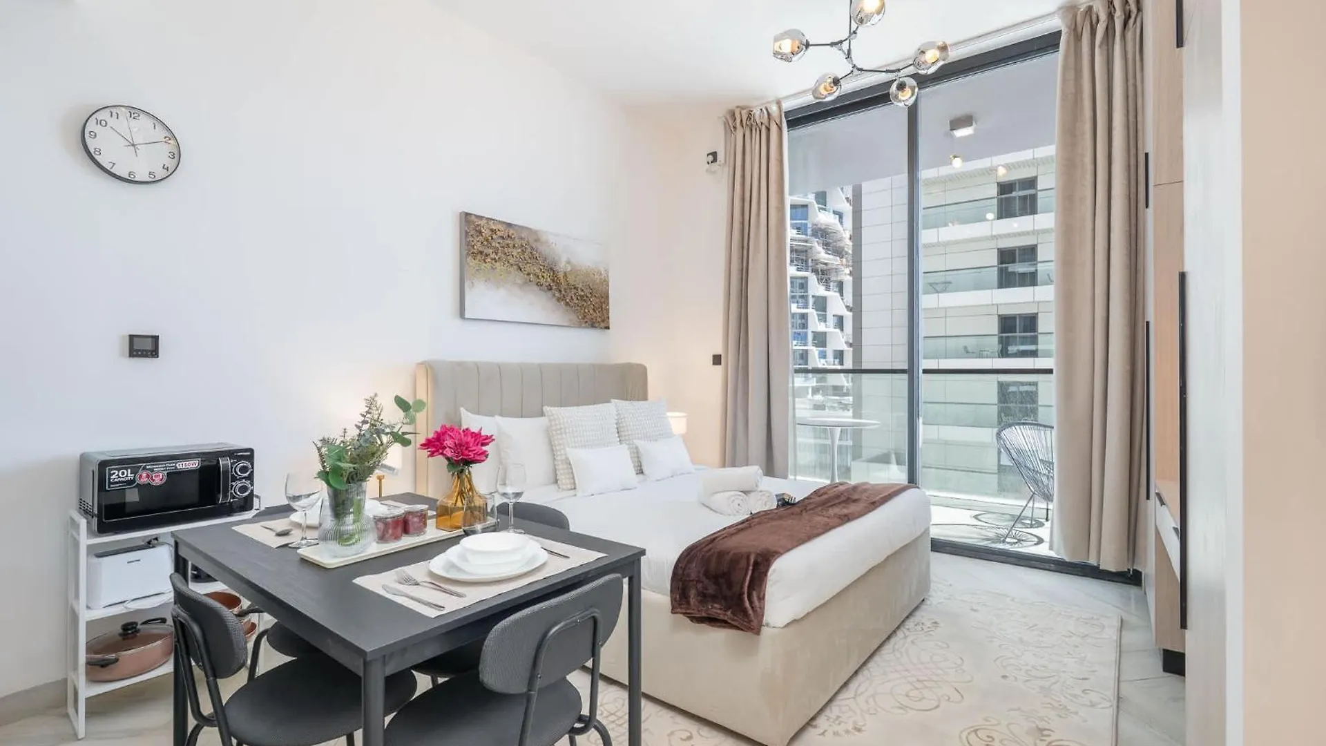 Apartment Astonishing Studio In Empire Residence Jvc Dubai