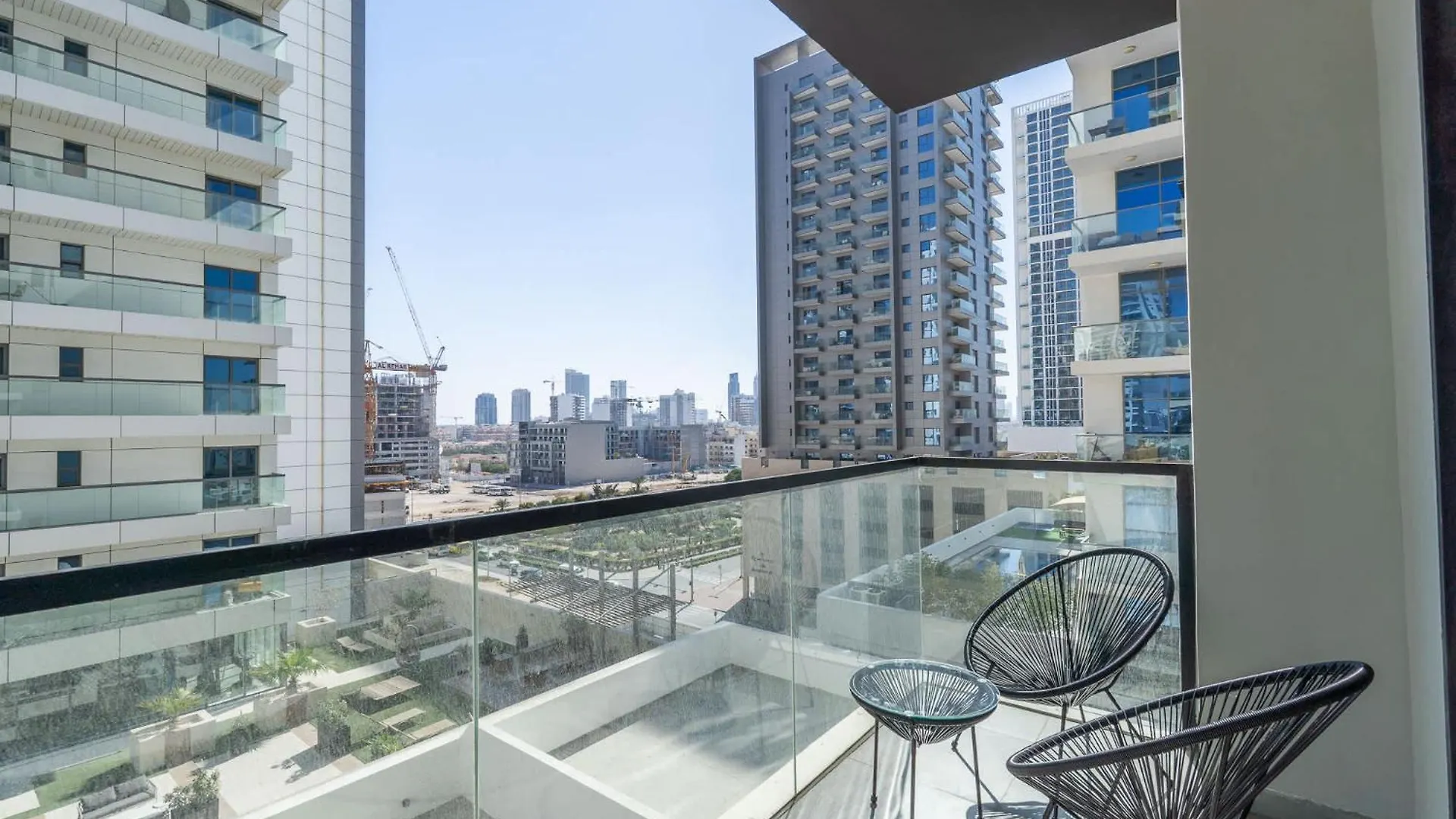 Apartment Astonishing Studio In Empire Residence Jvc Dubai United Arab Emirates